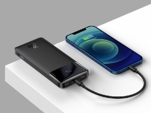 پاور بانک فست شارژ 10000 میلی آمپر بیسوس مدل Bipow Digital Display PPDML-L01