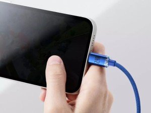 کابل فست شارژ لایتنینگ بیسوس مدل Crystal Shine Fast Data Cable CAJY000001 به طول 1.2 متر و توان 20 وات