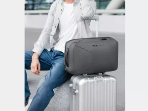 کوله لپ تاپ حرفه‌ای ضد آب و ضد سرقت  USB دار بنج مدل BG-22188 مناسب برای لپ تاپ 15.6 اینچی