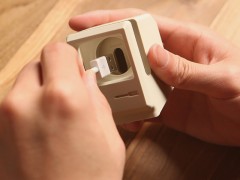 داک شارژ اپل واچ طرح مکینتاش