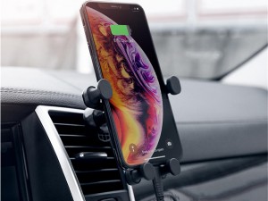 پایه نگهدارنده گوشی موبایل مدل Universal Gravity Air Vent Car