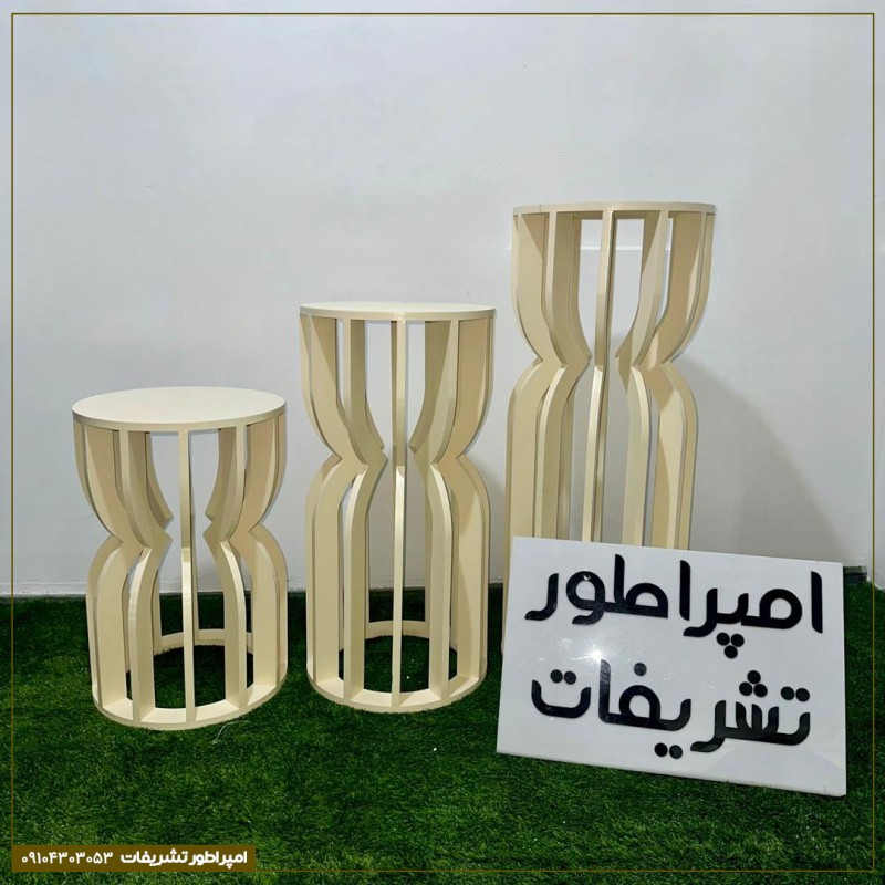 اجاره میز پروانه سه‌سایز (کرم)  رویای بال‌های رنگارنگ در جشن تولد