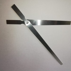 عقربه نقره ای 18 سانتی