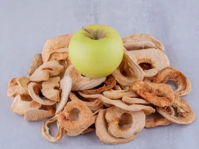 11 تا از خواص سیب خشک برای لاغری + طریقه مصرف