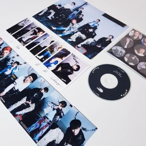 خرید پکیج کامل آلبوم In Life + Go live استری کیدز Stray Kids