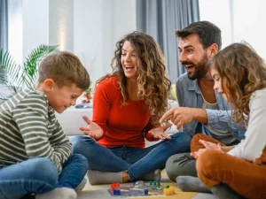 لیست بهترین بازی‌های گروهی  | از بردگیم تا بازی آنلاین، تجربه یک دورهمی به‌یادماندنی