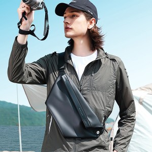 کیف قفسه سینه بنج مناسب برای آیپد 7.9 اینچ  Bange BG-7396 Men Waterproof Crossbody Chest Bag