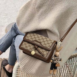 کیف دوشی و کراس بادی زنانه women's shoulder bag 2023 new fashion crossbody bag small square 5813