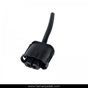 سوکت پایه لامپ H11 (مه شکن) ال 90، پژو 207، H30 کراس، تیبا و پراید برند +BBZ