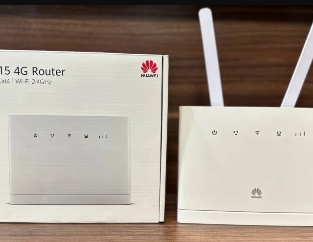 مودم آنلاک (پشتیبانی از هرسه اپراتور) روتر بی سیم 4G هوآوی مدل B315