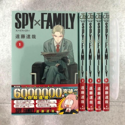 خرید مانگای Spy x Family مانگا خانواده x جاسوس به زبان انگلیسی