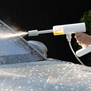 Xiaomi-rechargeable-car-wash-model-MJXCJ001QW-3-600×600