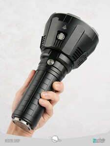 چراغ قوه ایمالنت IMALENT MS18 قابل شارژ 100000 لومن IMALENT MS18 rechargeable 100,000 lumen flashlight