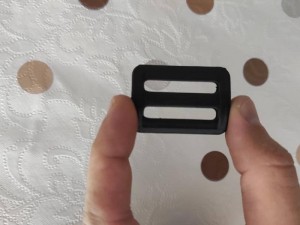 سگک پلاستیکی دوپل (بندگیر)  قطر داخلی 3 سانت