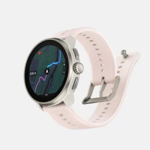 ساعت Suunto RACE S Power Pink در حال نمایش اطلاعات ورزشی