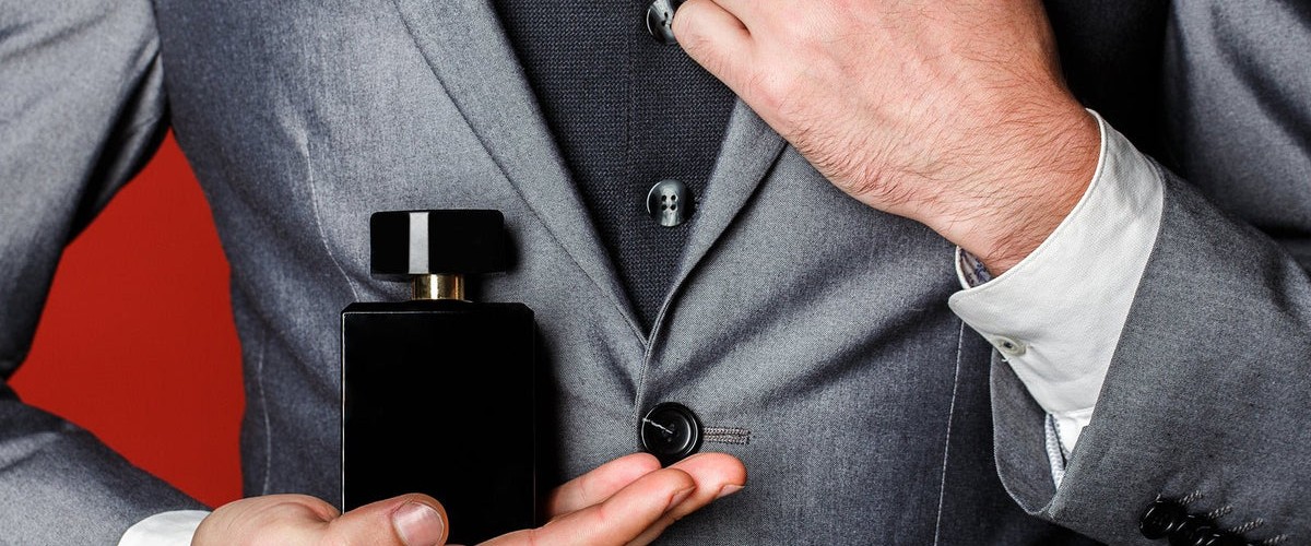 راهنمای خرید عطر ادکلن: ترکیبات، رایحه و بهترین عطر های مردانه و زنانه