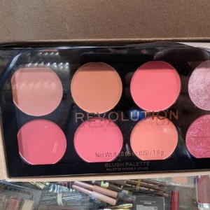 پالت رژ گونه رولوشن اصلی Makeup Revolution Ultra Blush Palette