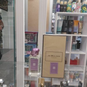 عطر اورجینال جو مالون مدل Plum Blossom Cologne حجم ۱۰۰ میلی لیتر