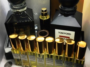 سمپل عطر چیست و چه تفاوتی با دکانت عطر دارد؟