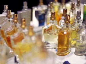 دلایلی برای داشتن حداقل 1 عطر در زندگی شما
