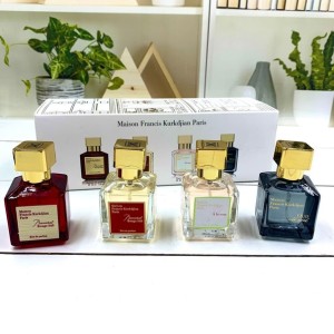 ست هدیه یونیسکس باکارات رژ Best Gift Set 4x30ml (Baccarat Edp+Extrait+ Oud Satin Mood)
