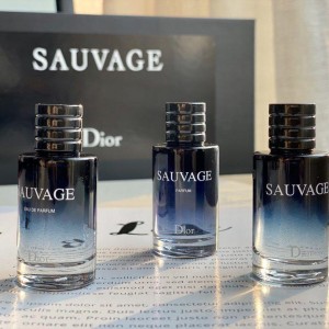 گیفت ست  Sauvage EDP 3in1 برای مردان 30x3