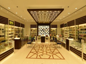 6 دلیل که چرا باید از یک فروشگاه  تخصصی عطر بخرید