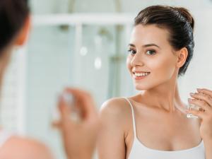 آیا ترکیبات عطر بر زمینه هورمونی انسان تأثیر می گذارد؟