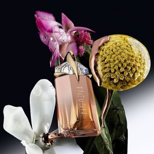 موگلر الین گادس سوپرا فلورال - Alien Goddess Supra Florale Mugler