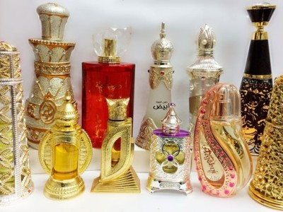 حکم ادکلن در اسلام و آیا استفاده از ادکلن نجس است؟