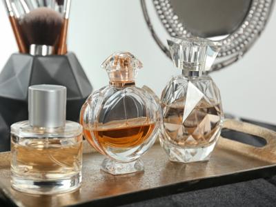 چگونه می‌توان ماندگاری عطرها را بالا برد؟