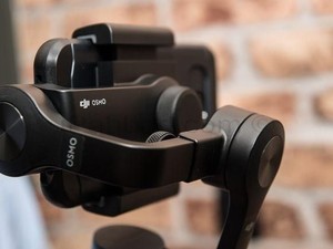 لرزشگیر حرفه ای موبایل DJI Osmo Mobile