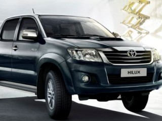 کفی ۵بعدی فابریک هایلوکس  Toyota Hilux