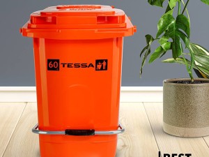 سطل زباله پدال فلزی 60 لیتری پلی اتیلن تسا پلاستیک 704