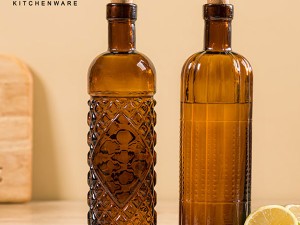 بطری آبلیمو خوری درب چوب پنبه ای قهوه ای لیمون