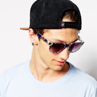 خرید عینک آفتابی ویفری طرح دار ASOS Wayfarer with Floral Print