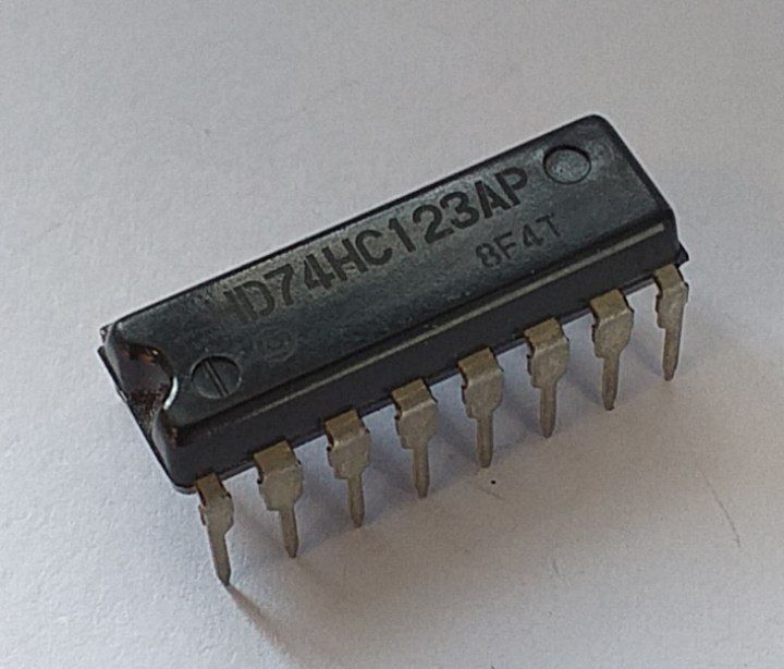 HD74HC123AP