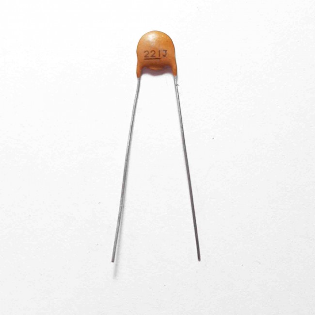 خازن  عدسی سرامیکی %5± 220pF 50V  (بسته 10 عددی)