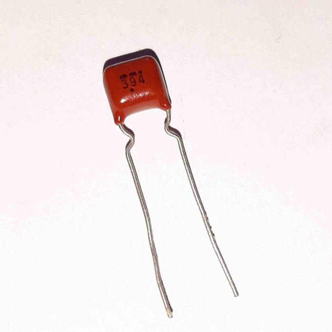 خازن پلی استر 390nF 50V (بسته 10 عددی)