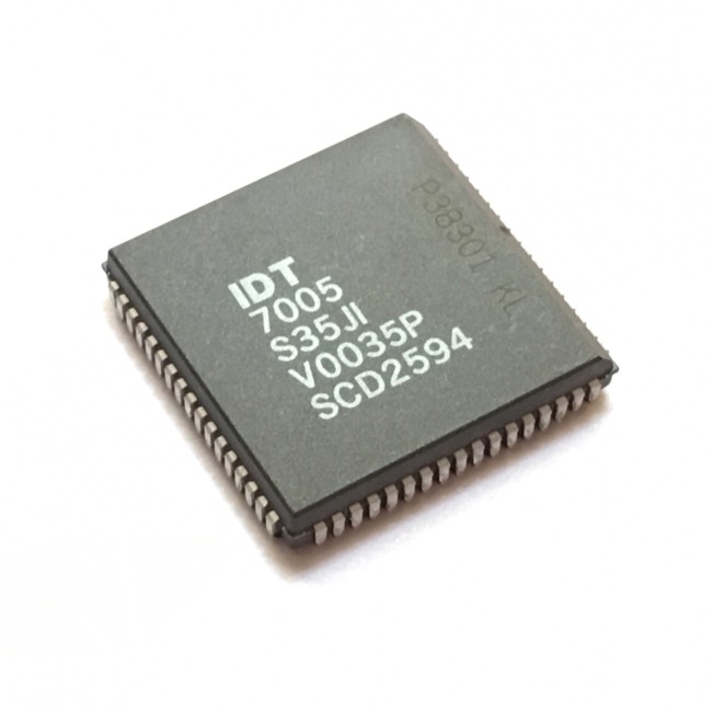 IDT7005