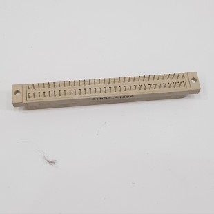 کانکتور DIN 41612، نوع C، نری, 64 پایه (2x32) در دو ردیف فاصله پایه ها 2.54 میلیمتر.  DIN Connector, Type C, male, 64 pin (2x32) ac, 2.54mm Pitch