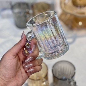 ماگ و فنجان دسته مرواریدی Arabella
