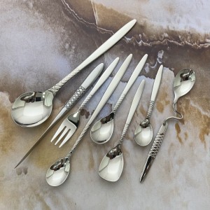 سرویس ۲۴ نفره ۱۴۳ پارچه ریچنباخ