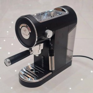 اسپرسو ساز مباشی مدل ME-ECM 2032