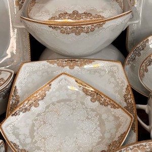 چینی پردیس طرح یلدا طلایی