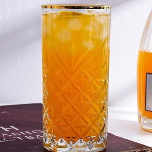 لیوان لب طلایی تایملس
