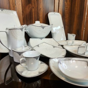 چینی پردیس طرح مانیسا پلاتین