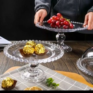 کیک خوری  پایه دار