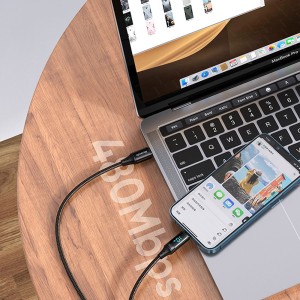کابل شارژ USB به لایتنینگ مک دودو مدل CA-1030 توان 36 وات طول 1.2 متر