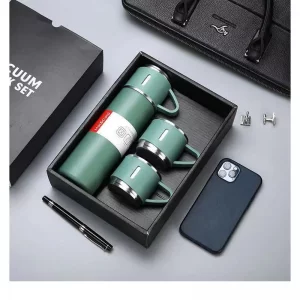 فلاسک آب به همراه 3 کاپ با ظرفیت 500 میلی لیتر مدل Vacuum Bottle